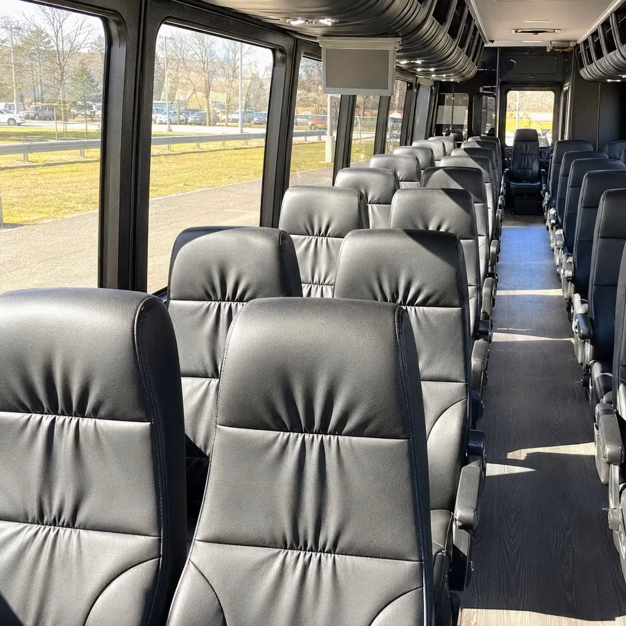 denton 30 passenger minibus rental
