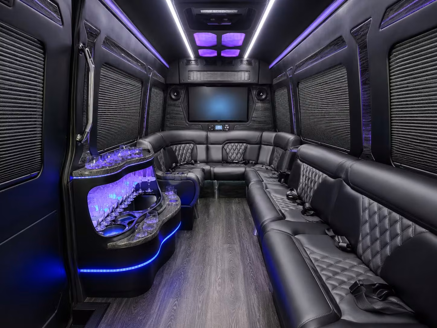 long distance sports team and fan transportation from denton texas
